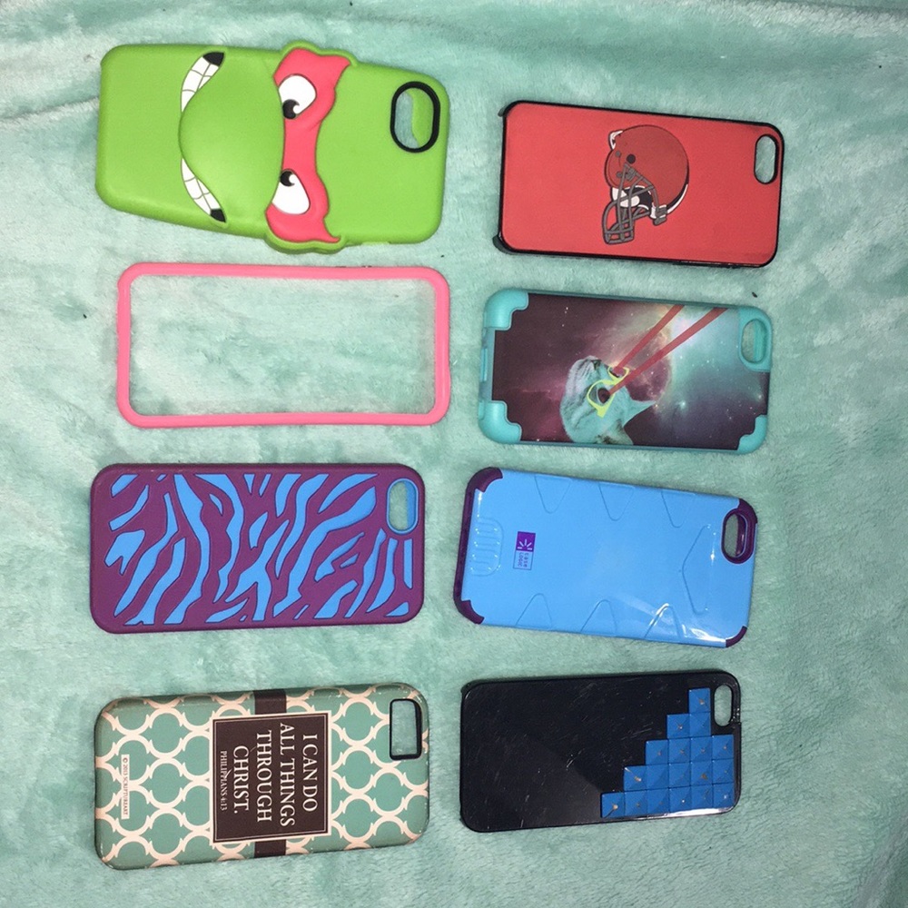 iPhone 5/5s cases $5 each or $25 for all